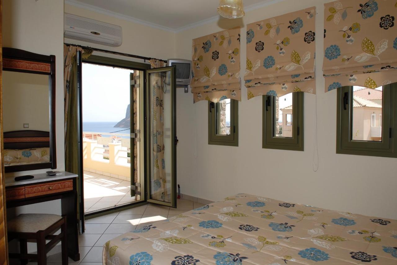 Yefira Klelia Hotel المظهر الخارجي الصورة