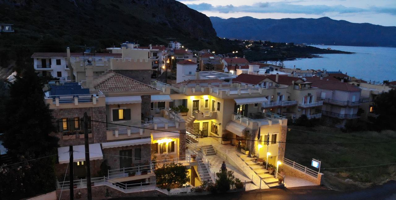 Yefira Klelia Hotel المظهر الخارجي الصورة